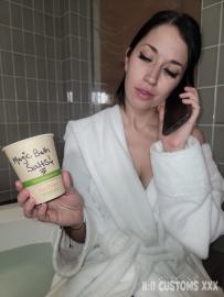 Body Swap w/ Bestie Gallery - Photo 9