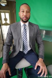 "Breaking News: Chemistry on Air" Gallery - Photo 7