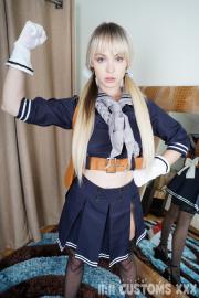 Lily Bell - Sucker Punch  Gallery - Photo 6