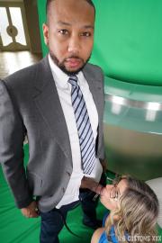 "Breaking News: Chemistry on Air" Gallery - Photo 4