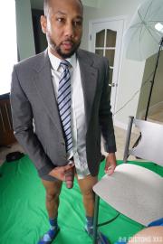 "Breaking News: Chemistry on Air" Gallery - Photo 17