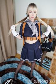 Lily Bell - Sucker Punch  Gallery - Photo 7