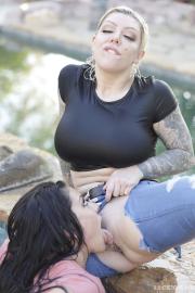 Wet & Wild: Karma Rx & Ginanna Grey’s Denim Makeout Meltdown Gallery - Photo 5